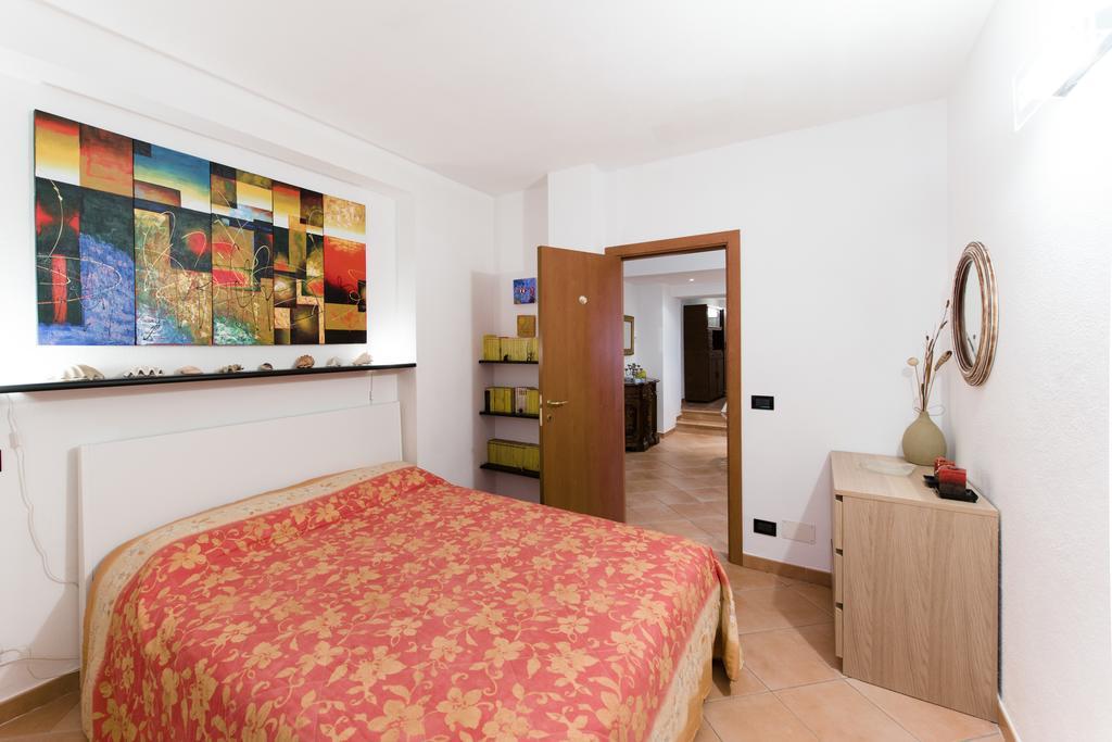 Appartamento Casa Elena Moneglia Camera foto